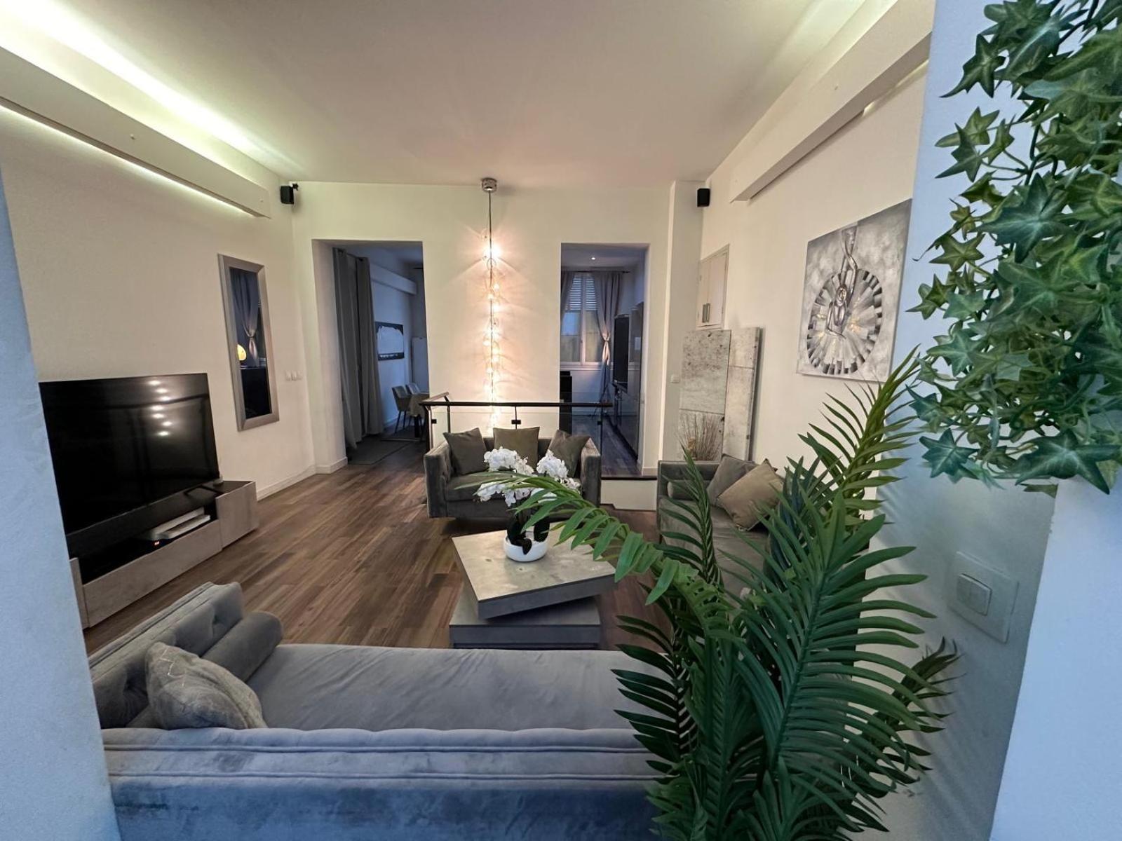 Les Champs Elysees-125M2 Modern And Spacious Párizs Kültér fotó
